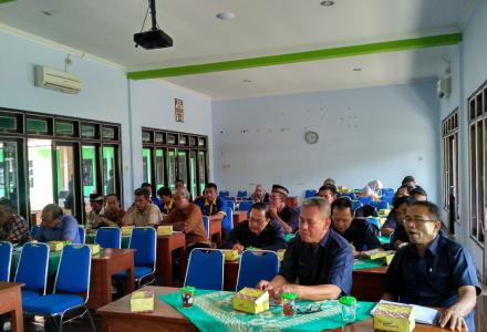 Rapat koordinasi musim tanam