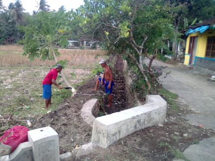 Pengangkatan Tanah Walet oleh Warga Dusun Ngujung