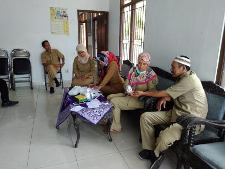 Pemeriksaan Kesehatan Pegawai Pemerintahan Desa Gadingharjo