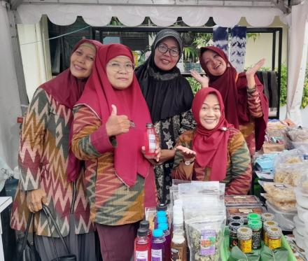 DeJamuu Bazar di acara Dies Natalis ISI Yogyakarta